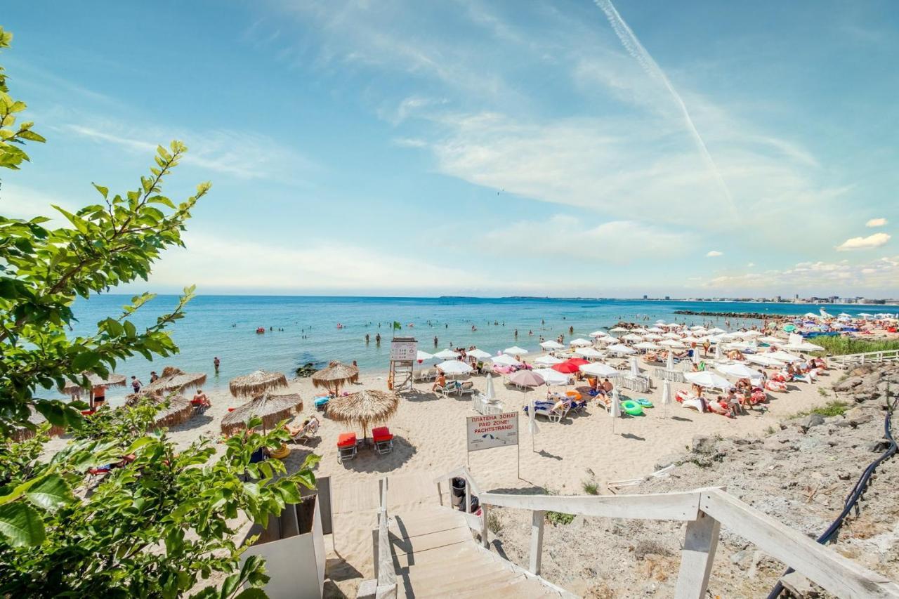 Premier Fort Beach - Premium Apartments Sveti Vlas Bagian luar foto