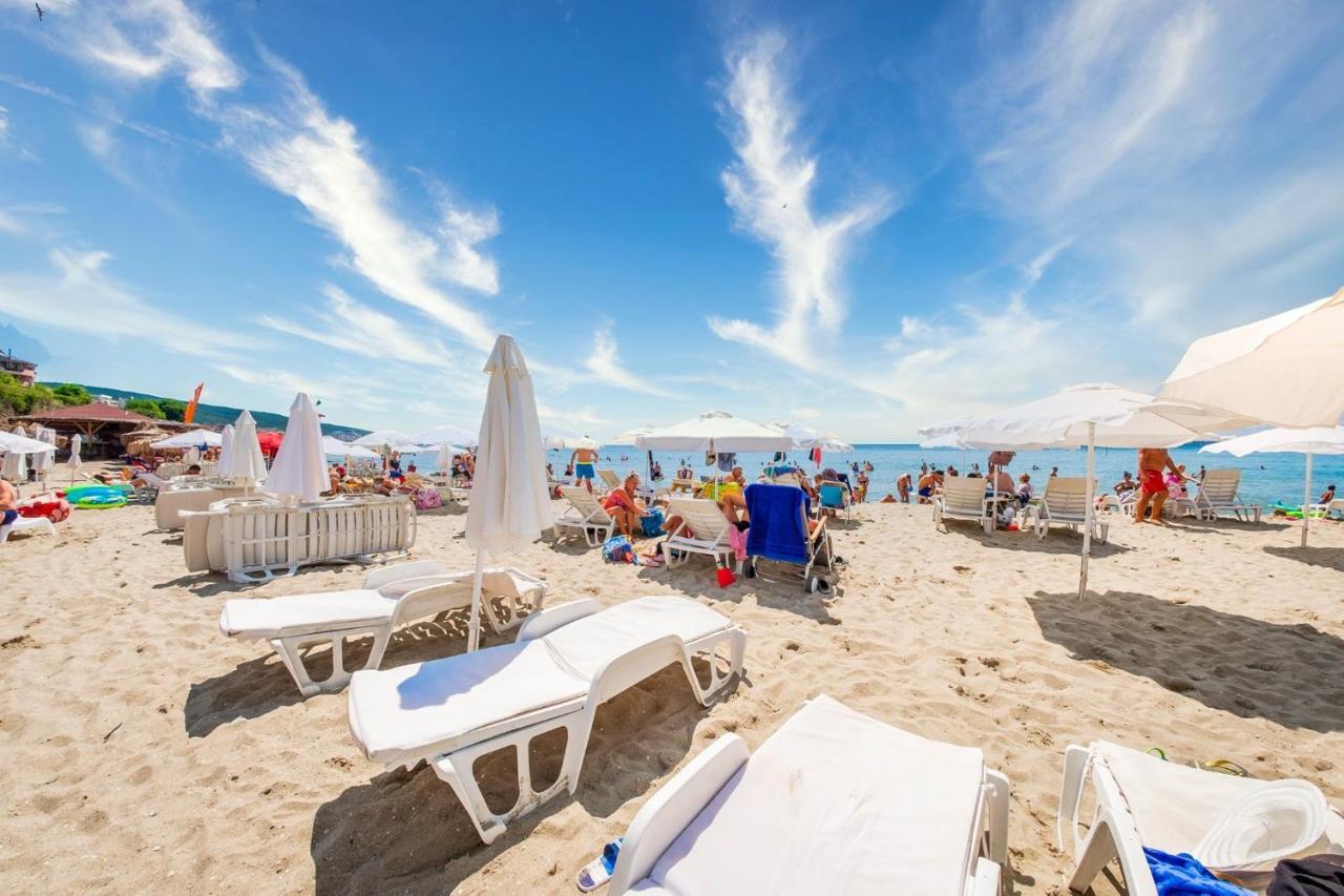 Premier Fort Beach - Premium Apartments Sveti Vlas Bagian luar foto