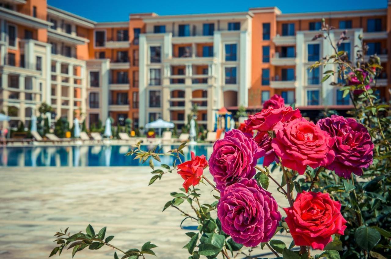Premier Fort Beach - Premium Apartments Sveti Vlas Bagian luar foto