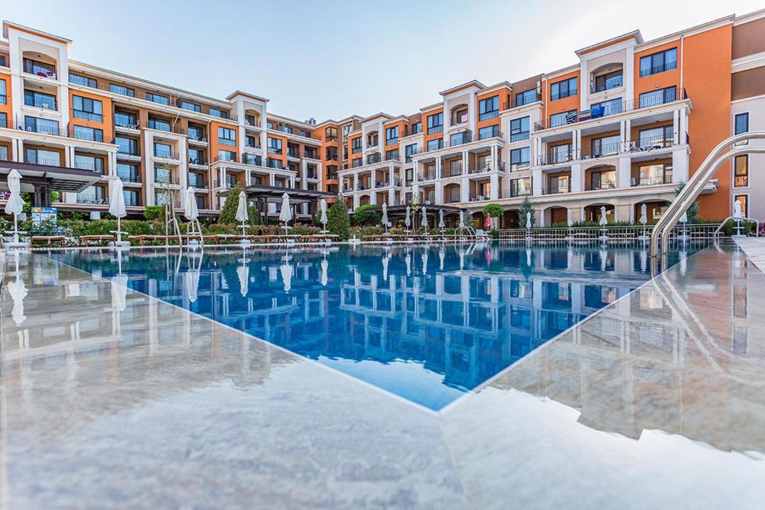 Premier Fort Beach - Premium Apartments Sveti Vlas Bagian luar foto