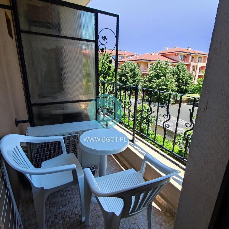 Premier Fort Beach - Premium Apartments Sveti Vlas Bagian luar foto
