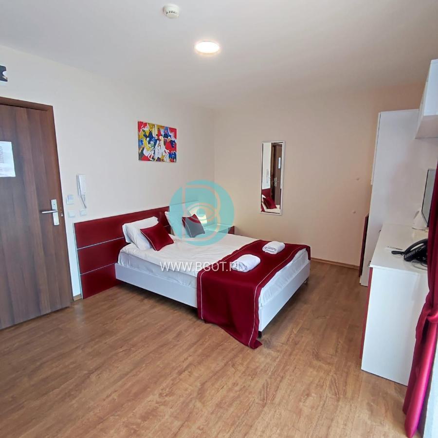 Premier Fort Beach - Premium Apartments Sveti Vlas Bagian luar foto