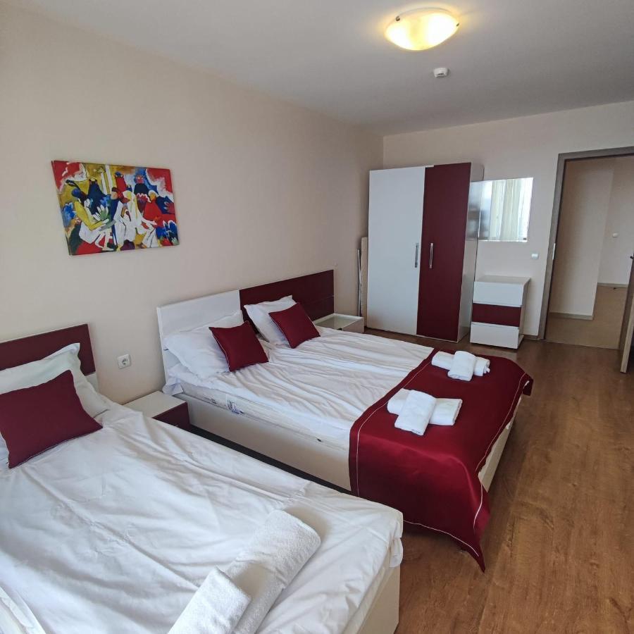 Premier Fort Beach - Premium Apartments Sveti Vlas Bagian luar foto