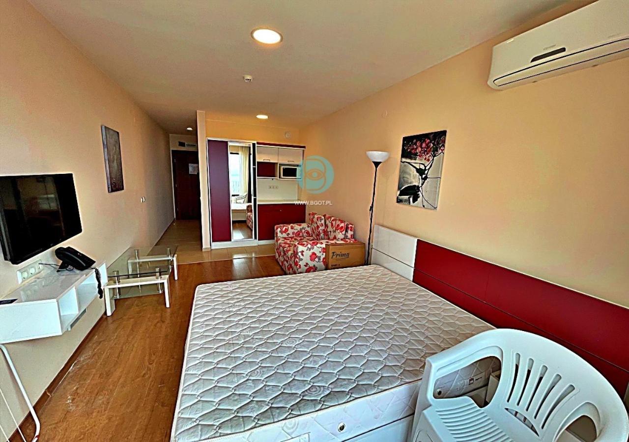 Premier Fort Beach - Premium Apartments Sveti Vlas Bagian luar foto