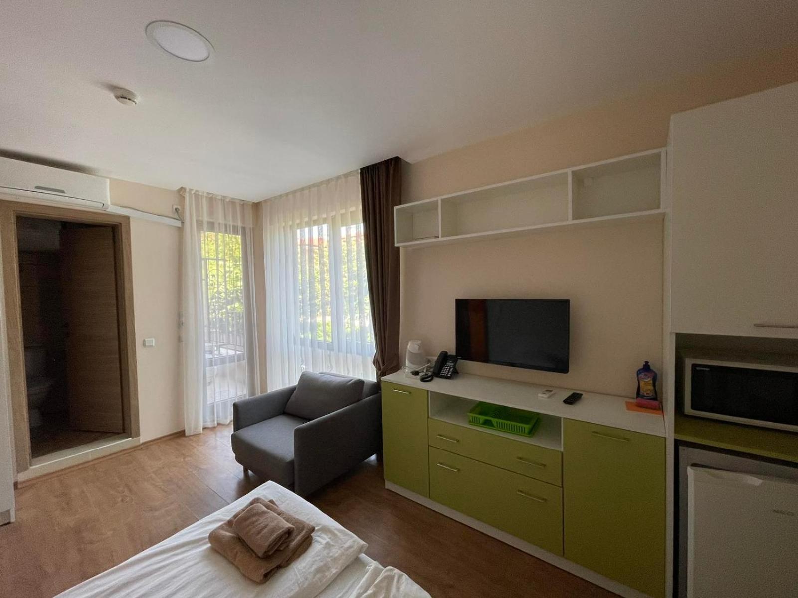 Premier Fort Beach - Premium Apartments Sveti Vlas Bagian luar foto