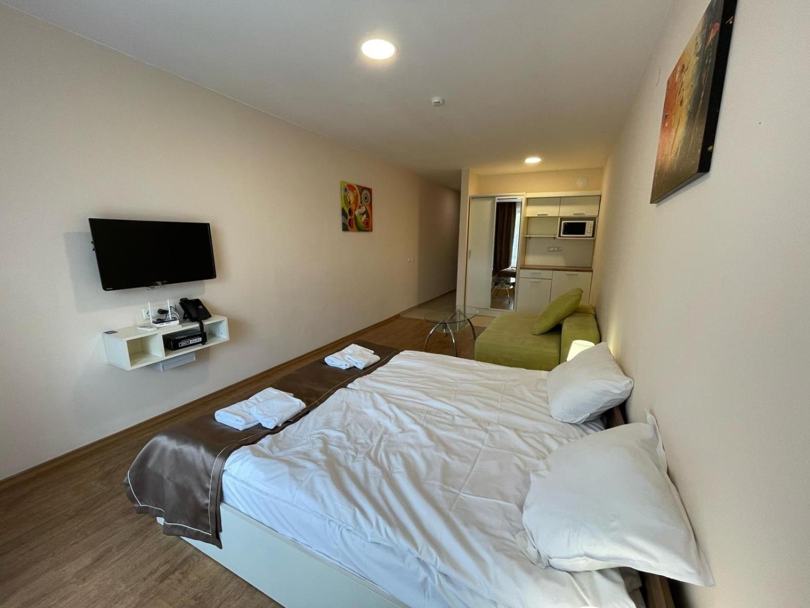 Premier Fort Beach - Premium Apartments Sveti Vlas Bagian luar foto